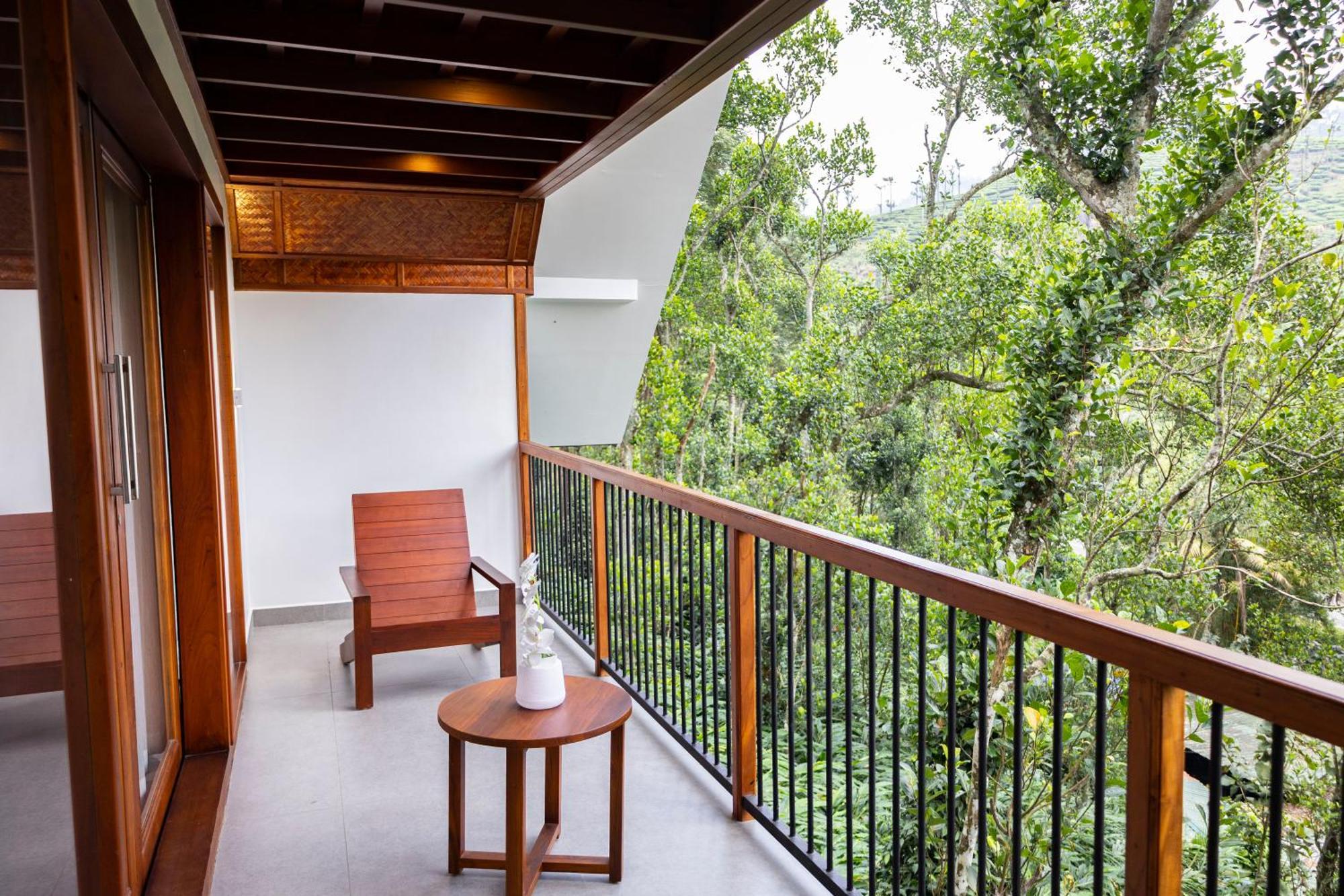 Lush Acres Villa Thekkady Exterior photo