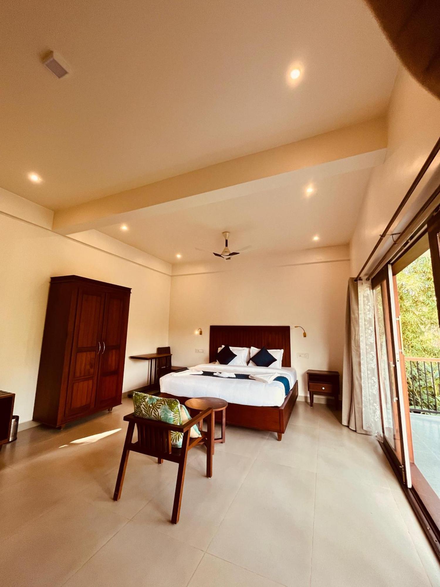 Lush Acres Villa Thekkady Exterior photo